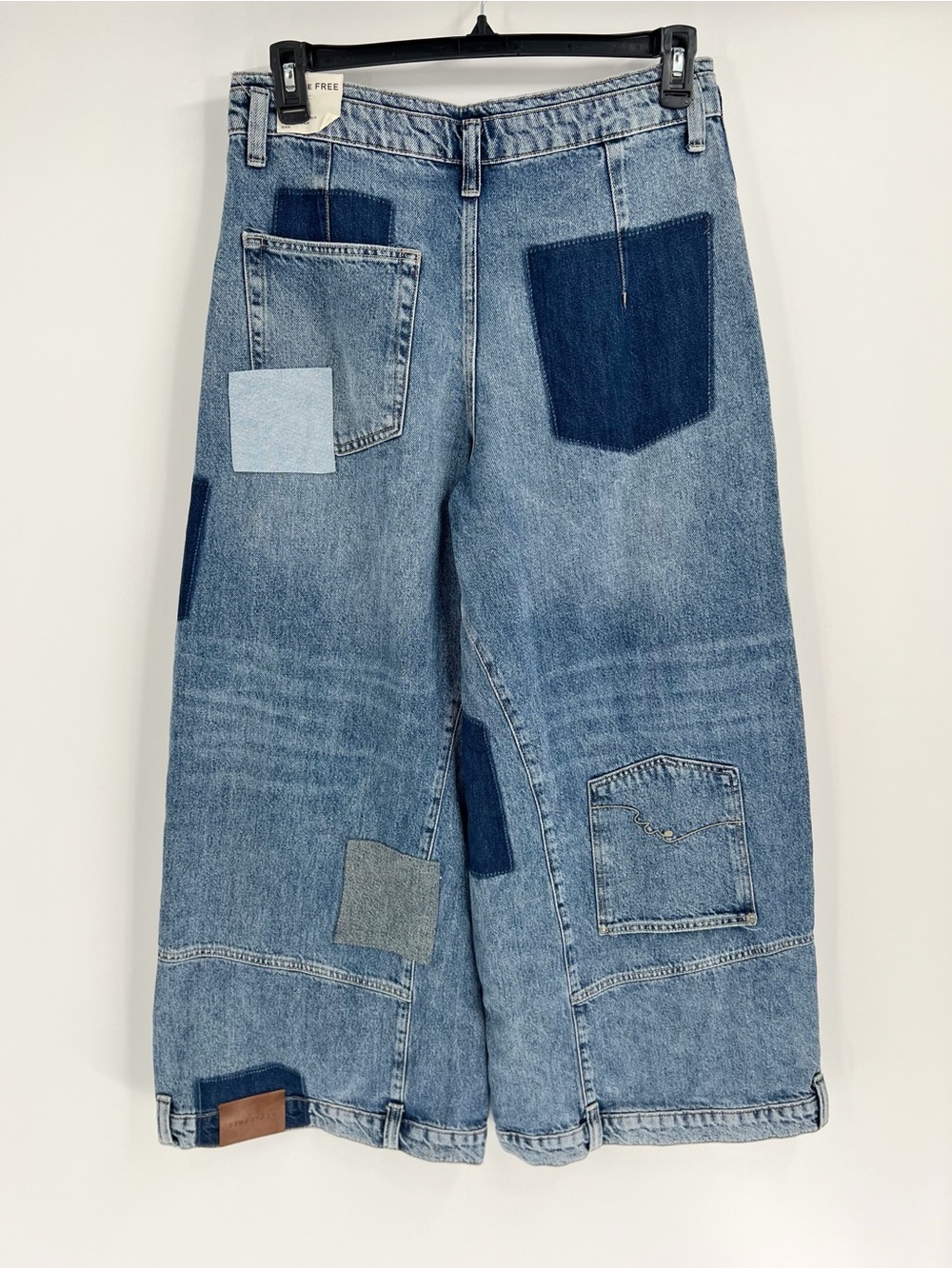 NWT - We The Free Head Over Heels Patchwork Jeans
Size 29 - Picture 6 of 10